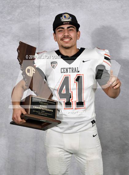 Thumbnail 1 in Central (CIF State D1-AA Awards) photogallery.
