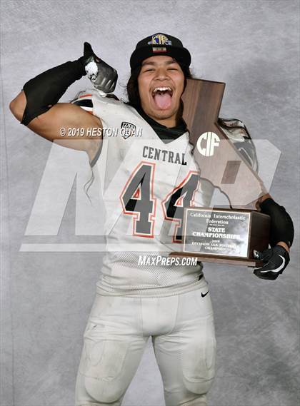Thumbnail 3 in Central (CIF State D1-AA Awards) photogallery.