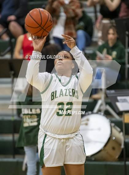 Thumbnail 1 in Seattle Prep @ Timberline (WIAA 3A Opening Round) photogallery.