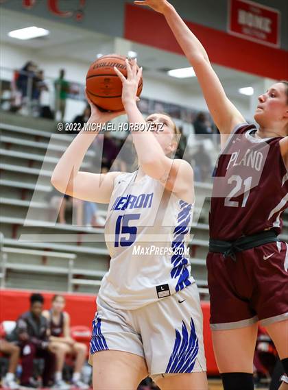 Thumbnail 2 in Plano vs Hebron photogallery.