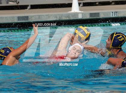 Thumbnail 1 in St. Ignatius College Preparatory vs Leland (Saint Francis Invitational) photogallery.