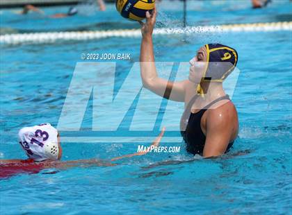 Thumbnail 2 in St. Ignatius College Preparatory vs Leland (Saint Francis Invitational) photogallery.