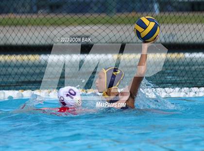 Thumbnail 2 in St. Ignatius College Preparatory vs Leland (Saint Francis Invitational) photogallery.