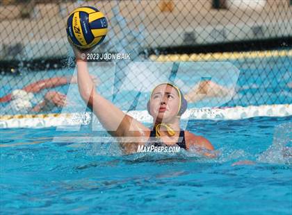 Thumbnail 1 in St. Ignatius College Preparatory vs Leland (Saint Francis Invitational) photogallery.