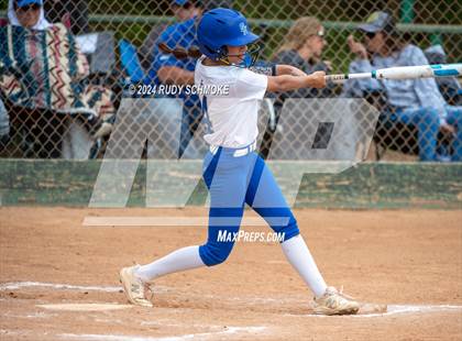 Thumbnail 2 in Cathedral Catholic vs. Santa Margarita (Holy Bowl Classic) photogallery.