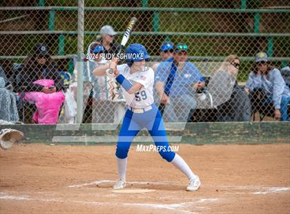 Thumbnail 3 in Cathedral Catholic vs. Santa Margarita (Holy Bowl Classic) photogallery.
