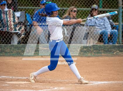 Thumbnail 3 in Cathedral Catholic vs. Santa Margarita (Holy Bowl Classic) photogallery.