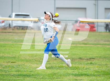 Thumbnail 1 in Cathedral Catholic vs. Santa Margarita (Holy Bowl Classic) photogallery.