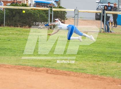 Thumbnail 2 in Cathedral Catholic vs. Santa Margarita (Holy Bowl Classic) photogallery.