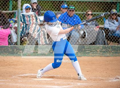 Thumbnail 2 in Cathedral Catholic vs. Santa Margarita (Holy Bowl Classic) photogallery.