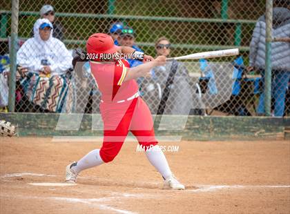 Thumbnail 3 in Cathedral Catholic vs. Santa Margarita (Holy Bowl Classic) photogallery.
