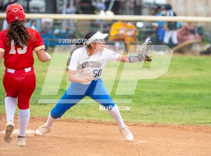 Thumbnail 1 in Cathedral Catholic vs. Santa Margarita (Holy Bowl Classic) photogallery.
