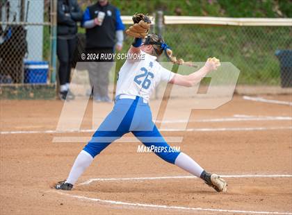 Thumbnail 1 in Cathedral Catholic vs. Santa Margarita (Holy Bowl Classic) photogallery.