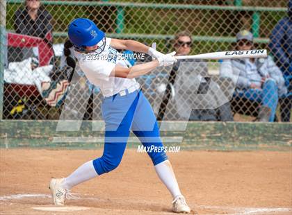 Thumbnail 2 in Cathedral Catholic vs. Santa Margarita (Holy Bowl Classic) photogallery.