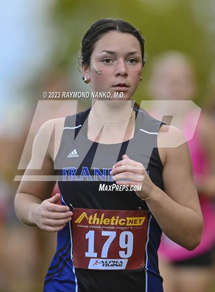 Thumbnail 1 in IHSAA Regionals (Shelbyville) photogallery.