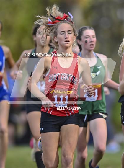 Thumbnail 1 in IHSAA Regionals (Shelbyville) photogallery.