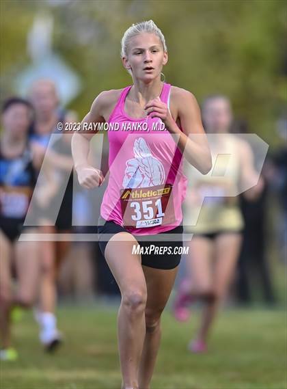 Thumbnail 2 in IHSAA Regionals (Shelbyville) photogallery.