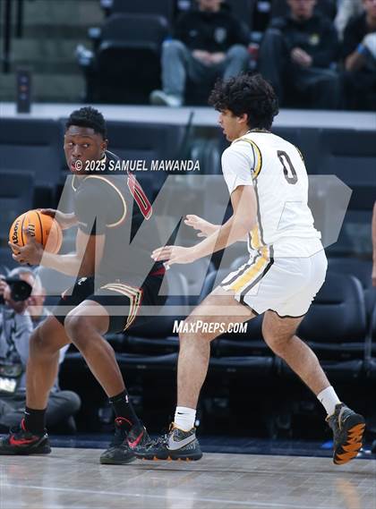 Thumbnail 1 in Crespi vs Bishop Alemany (Trinity-Mission League Show @ Intuit Dome) photogallery.