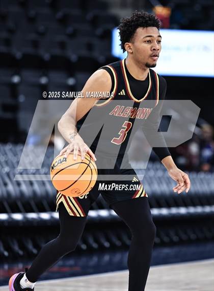 Thumbnail 2 in Crespi vs Bishop Alemany (Trinity-Mission League Show @ Intuit Dome) photogallery.