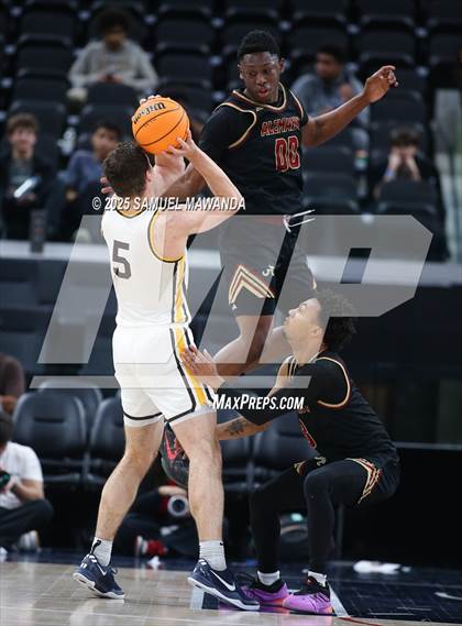 Thumbnail 2 in Crespi vs Bishop Alemany (Trinity-Mission League Show @ Intuit Dome) photogallery.