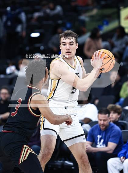Thumbnail 3 in Crespi vs Bishop Alemany (Trinity-Mission League Show @ Intuit Dome) photogallery.