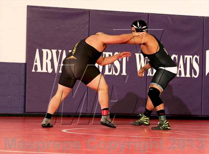 Thumbnail 1 in Arvada West Invitational photogallery.