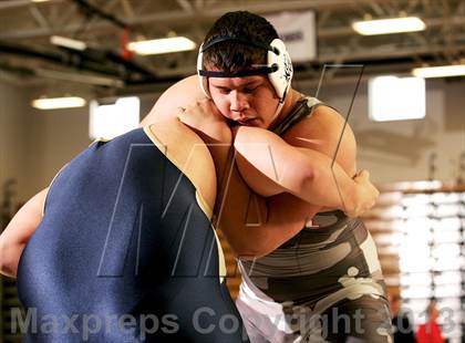 Thumbnail 2 in Arvada West Invitational photogallery.