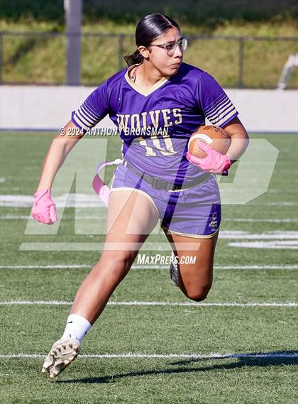 Thumbnail 2 in Livingston vs. Del Campo (CIF SJS D3 Final) photogallery.