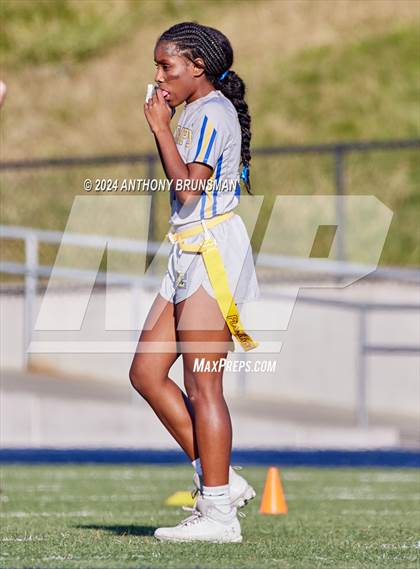 Thumbnail 3 in Livingston vs. Del Campo (CIF SJS D3 Final) photogallery.