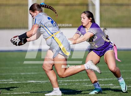 Thumbnail 3 in Livingston vs. Del Campo (CIF SJS D3 Final) photogallery.