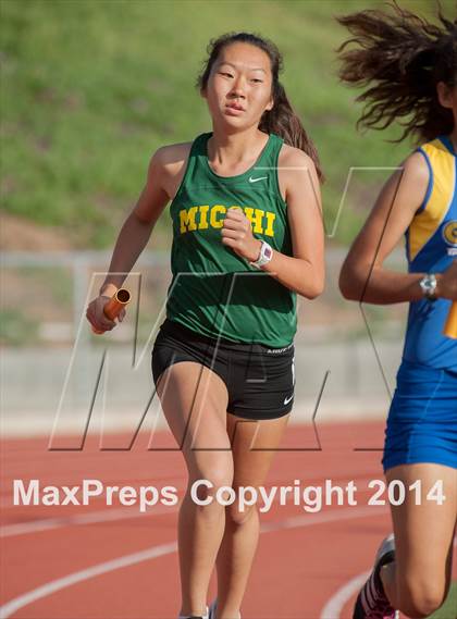 Thumbnail 2 in Redondo Nike Invitational (Girls 4x800m Relay) photogallery.