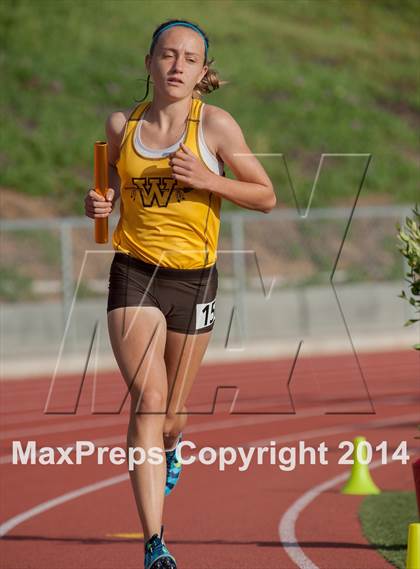 Thumbnail 1 in Redondo Nike Invitational (Girls 4x800m Relay) photogallery.