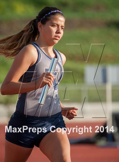 Thumbnail 1 in Redondo Nike Invitational (Girls 4x800m Relay) photogallery.