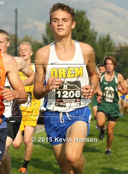 Thumbnail 2 in Highland Cross Country Invitational photogallery.
