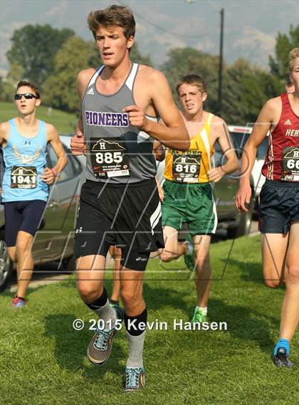 Thumbnail 2 in Highland Cross Country Invitational photogallery.