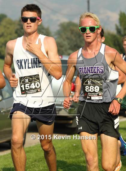 Thumbnail 2 in Highland Cross Country Invitational photogallery.