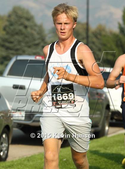 Thumbnail 2 in Highland Cross Country Invitational photogallery.