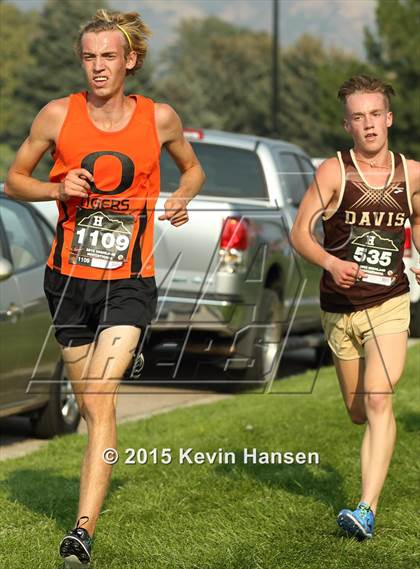 Thumbnail 2 in Highland Cross Country Invitational photogallery.