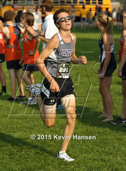 Thumbnail 1 in Highland Cross Country Invitational photogallery.