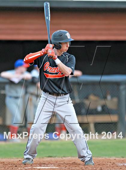 Thumbnail 1 in Orange vs. Glenn photogallery.
