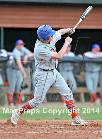 Thumbnail 3 in Orange vs. Glenn photogallery.