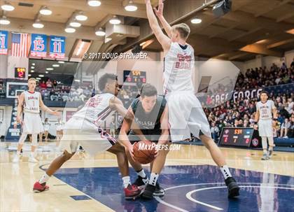 Thumbnail 2 in Dublin vs. De La Salle (CIF-NCS Division 1 Championship at St. Mary's College) photogallery.