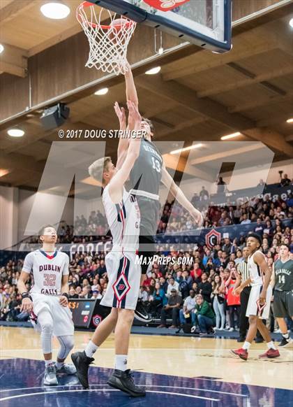 Thumbnail 2 in Dublin vs. De La Salle (CIF-NCS Division 1 Championship at St. Mary's College) photogallery.