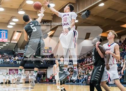 Thumbnail 3 in Dublin vs. De La Salle (CIF-NCS Division 1 Championship at St. Mary's College) photogallery.