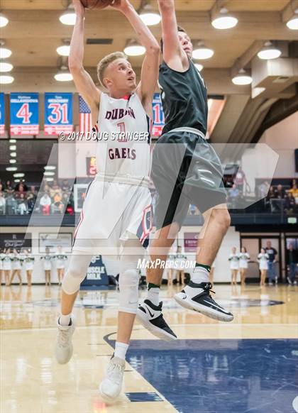 Thumbnail 1 in Dublin vs. De La Salle (CIF-NCS Division 1 Championship at St. Mary's College) photogallery.