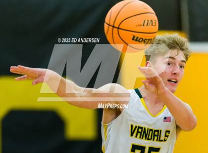 Thumbnail 2 in Yerington vs. Eureka (Serpent Classic) photogallery.