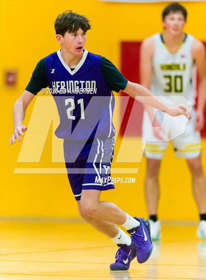 Thumbnail 2 in Yerington vs. Eureka (Serpent Classic) photogallery.