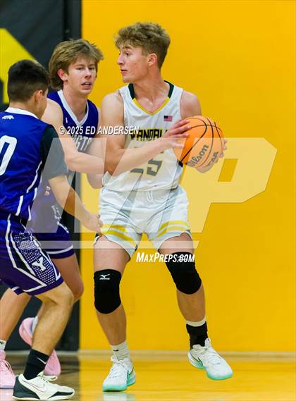 Thumbnail 2 in Yerington vs. Eureka (Serpent Classic) photogallery.