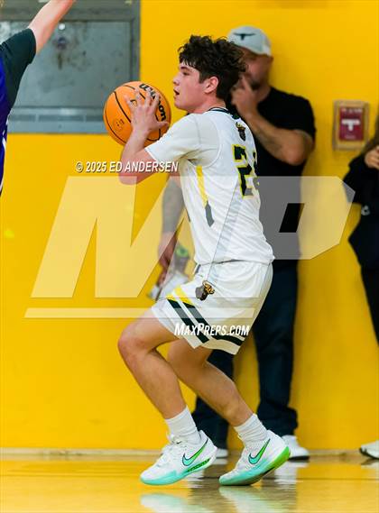 Thumbnail 1 in Yerington vs. Eureka (Serpent Classic) photogallery.