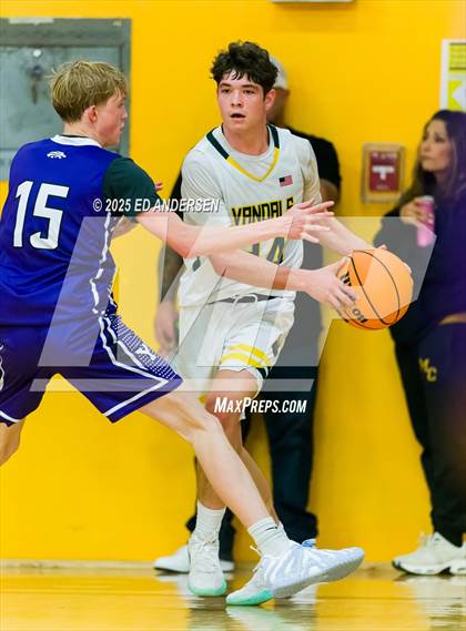 Thumbnail 2 in Yerington vs. Eureka (Serpent Classic) photogallery.